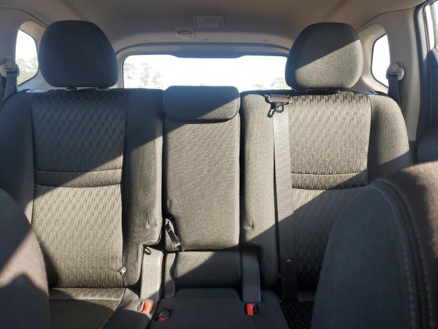 KNMAT2MT1JP621655 - 2018 NISSAN ROGUE S SILVER photo 10