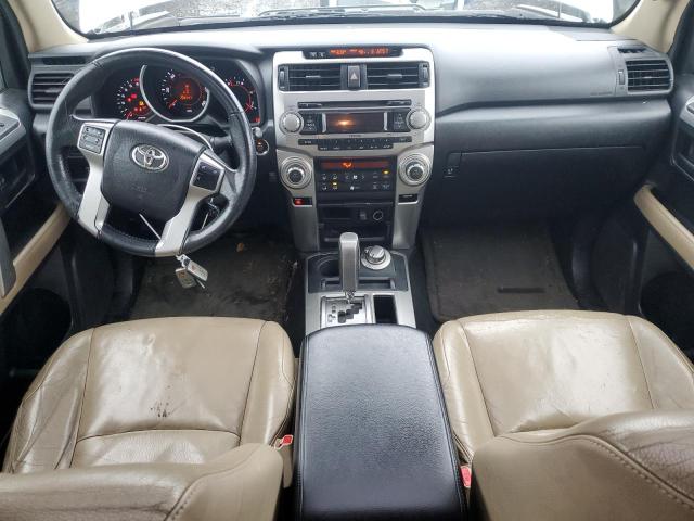 JTEBU5JR5B5035397 - 2011 TOYOTA 4RUNNER SR5 WHITE photo 8