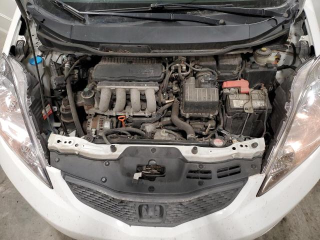 JHMGE8H40AC027686 - 2010 HONDA FIT SPORT WHITE photo 11