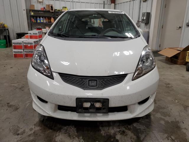 JHMGE8H40AC027686 - 2010 HONDA FIT SPORT WHITE photo 5