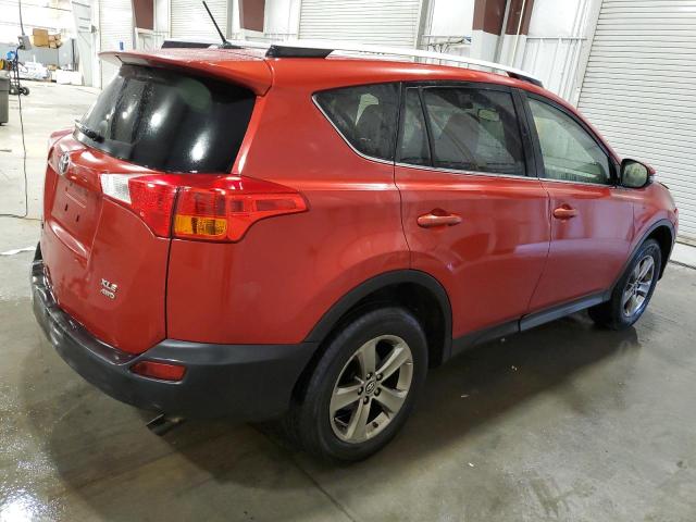 JTMRFREV5FD133353 - 2015 TOYOTA RAV4 XLE أحمر صورة 3