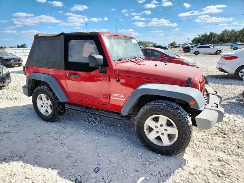 1J4AA2D17AL181303 - 2010 JEEP WRANGLER SPORT RED photo 4