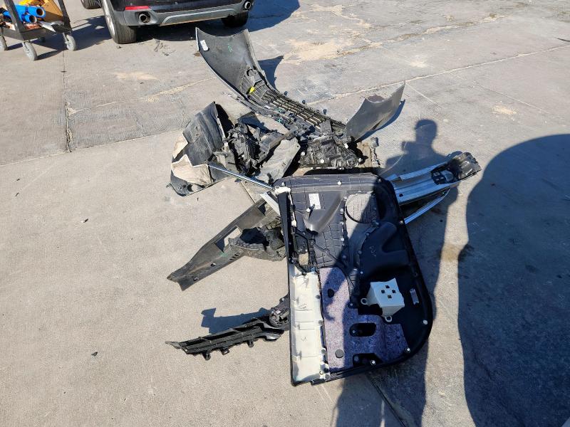 4T1B31HK1JU500296 - 2018 TOYOTA CAMRY LE SILVER photo 12