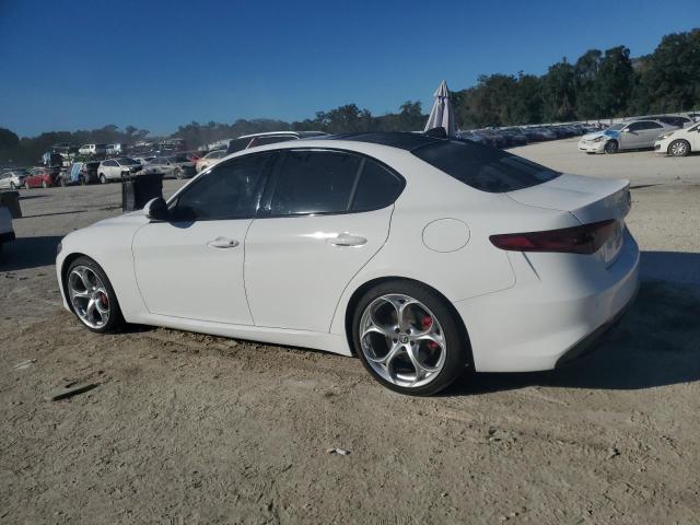 ZARFAMBN2M7641385 - 2021 ALFA ROMEO GIULIA TI Biały zdjęcie 2