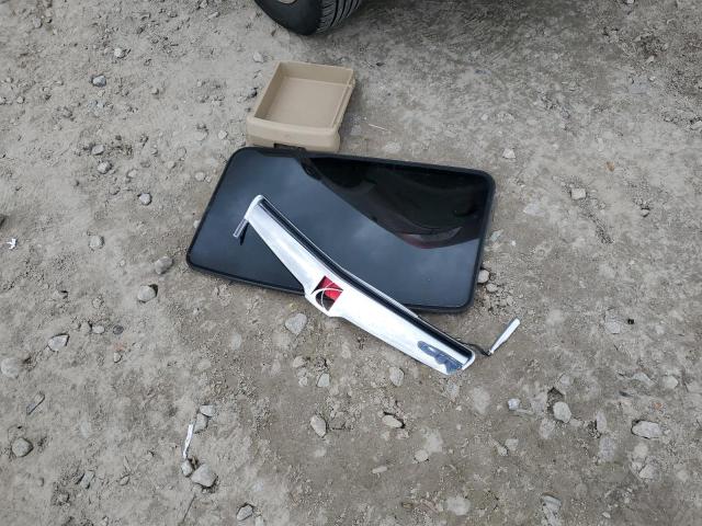 3GSCL33P28S690017 - 2008 SATURN VUE XE RED photo 13