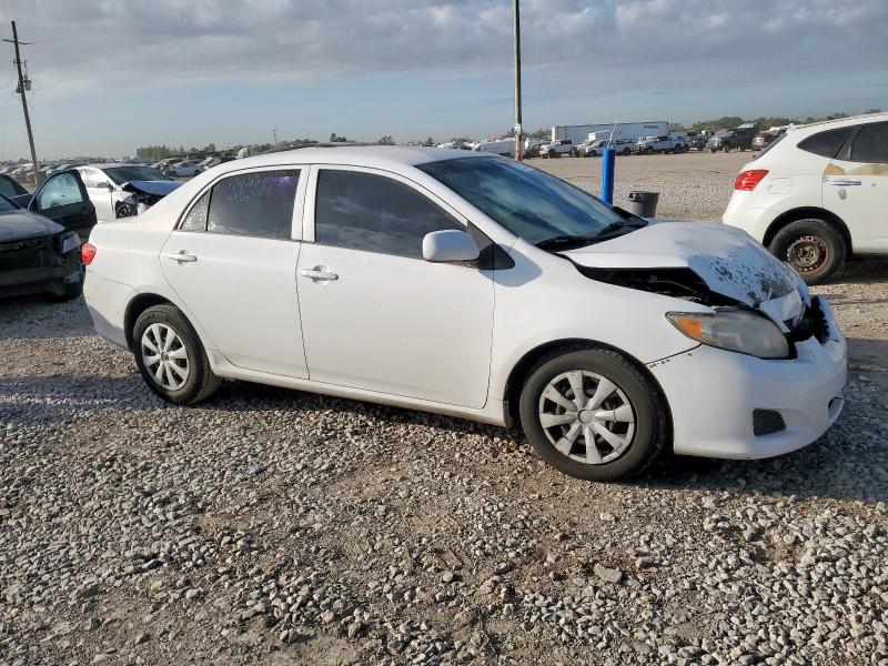 1NXBU4EE5AZ220278 - 2010 TOYOTA COROLLA BASE WHITE photo 4