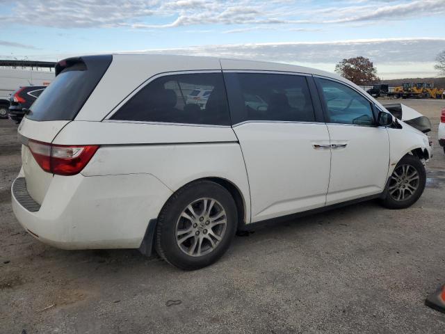 5FNRL5H67CB142873 - 2012 HONDA ODYSSEY EXL WHITE photo 3