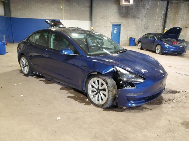 5YJ3E1EA5NF371069 - 2022 TESLA MODEL 3 BLUE photo 4