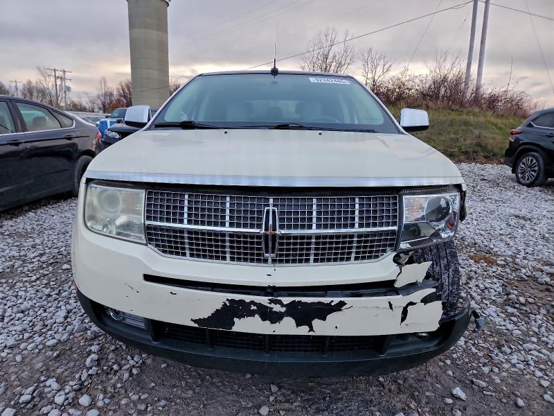 2LMDU68C58BJ19020 - 2008 LINCOLN MKX WHITE photo 5