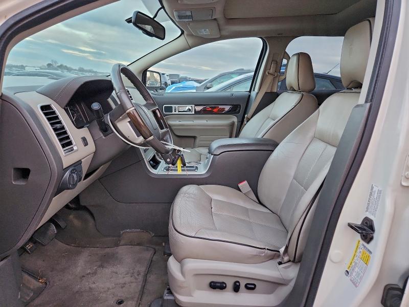 2LMDU68C58BJ19020 - 2008 LINCOLN MKX WHITE photo 7