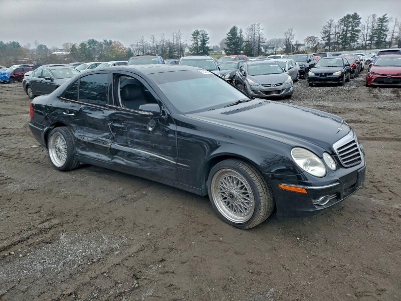 WDBUF87X48B274883 - 2008 MERCEDES-BENZ E 350 4MATIC BLACK photo 4