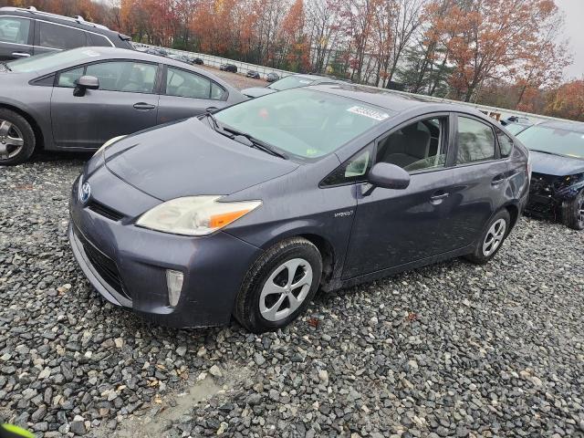2014 TOYOTA PRIUS, 