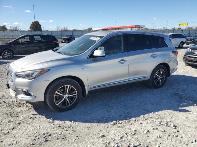 2017 INFINITI QX60, 