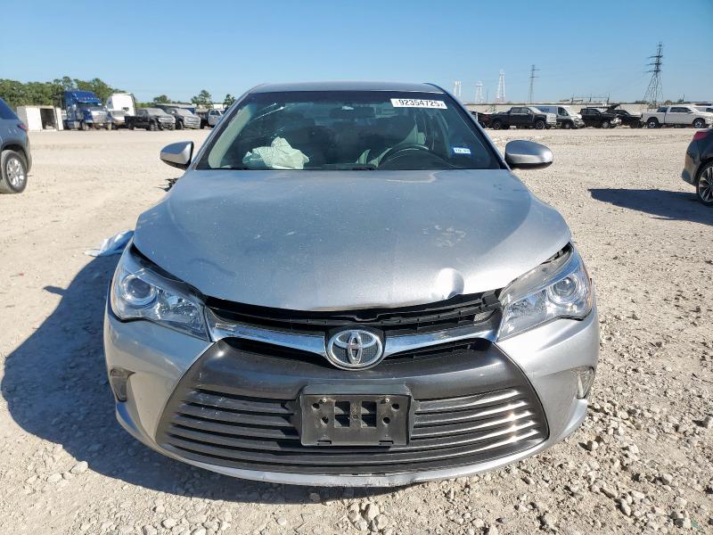 4T1BF1FK4HU677350 - 2017 TOYOTA CAMRY LE SILVER photo 5