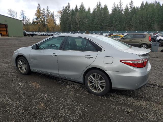 4T1BF1FK3FU108079 - 2015 TOYOTA CAMRY LE GRAY photo 2