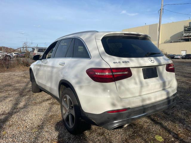 WDC0G4KB5HF137777 - 2017 MERCEDES-BENZ GLC 300 4MATIC WHITE photo 3