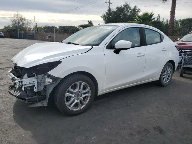 2017 TOYOTA YARIS IA, 