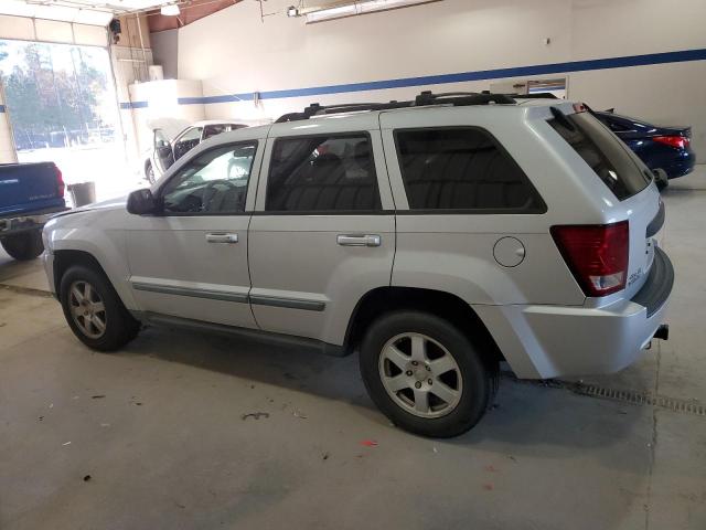 1J8GR48K59C529935 - 2009 JEEP GRAND CHER LAREDO 银色 照片 2