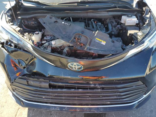 5TDYRKEC9NS092012 - 2022 TOYOTA SIENNA XLE BLACK photo 12