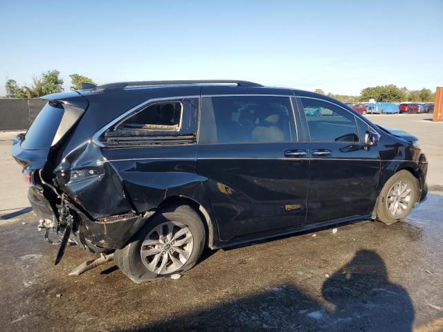 5TDYRKEC9NS092012 - 2022 TOYOTA SIENNA XLE BLACK photo 3