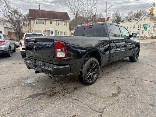 1C6SRFMT3NN154807 - 2022 RAM 1500 BIG HORN/LONE STAR BLACK photo 3