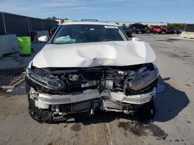 1HGCV1F48JA143323 - 2018 HONDA ACCORD EX 白色 照片 5