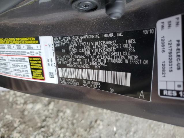 5TDYK3DC9BS092065 - 2011 TOYOTA SIENNA XLE 灰色 照片 13
