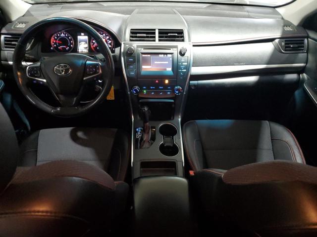 4T1BF1FK6HU321918 - 2017 TOYOTA CAMRY LE 石墨色 照片 8