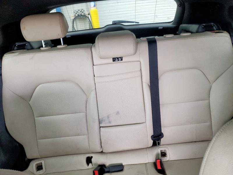 WDCTG4EB3KJ579292 - 2019 MERCEDES-BENZ GLA 250 შავი ფოტო 10