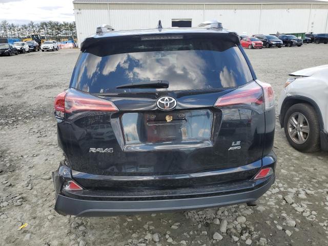 2T3BFREV8JW841254 - 2018 TOYOTA RAV4 LE Negro foto 6