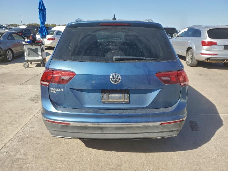 3VV3B7AX2KM198528 - 2019 VOLKSWAGEN TIGUAN SE Azul foto 6