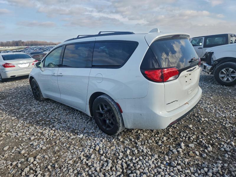 2C4RC1BG9JR354279 - 2018 CHRYSLER PACIFICA TOURING L WHITE photo 2