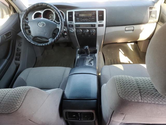 JTEBU14R458032627 - 2005 TOYOTA 4RUNNER SR5 BLUE photo 8