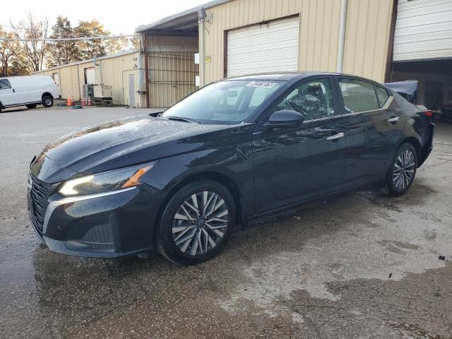 2025 NISSAN ALTIMA SV, 