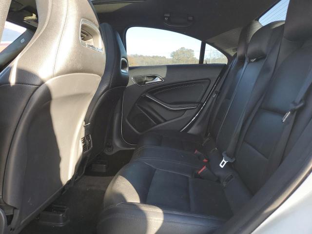 WDDSJ4GB5EN153932 - 2014 MERCEDES-BENZ CLA 250 4MATIC WHITE photo 10