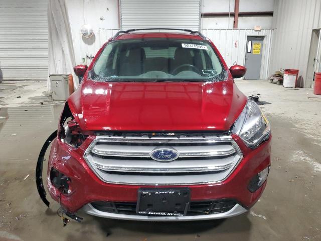 1FMCU9GD7JUB78606 - 2018 FORD ESCAPE SE أحمر صورة 5