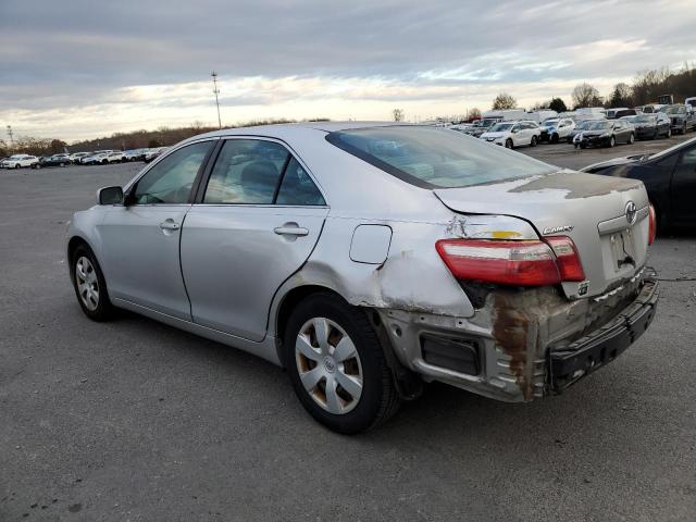 4T4BE46K89R100817 - 2009 TOYOTA CAMRY BASE Күміс фото 2