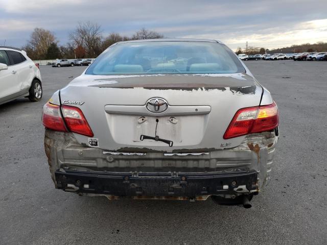 4T4BE46K89R100817 - 2009 TOYOTA CAMRY BASE Күміс фото 6