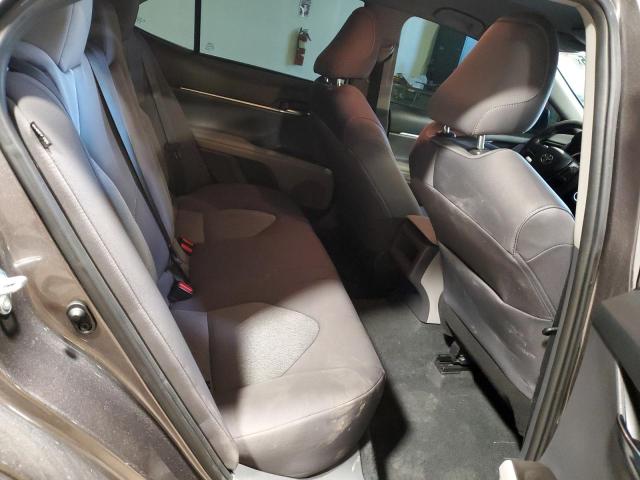 4T1C11AK8NU674134 - 2022 TOYOTA CAMRY LE SILVER photo 10