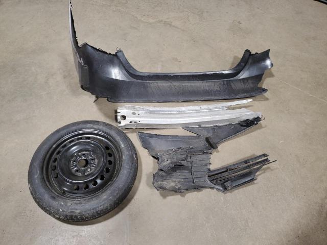 4T1C11AK8NU674134 - 2022 TOYOTA CAMRY LE SILVER photo 12