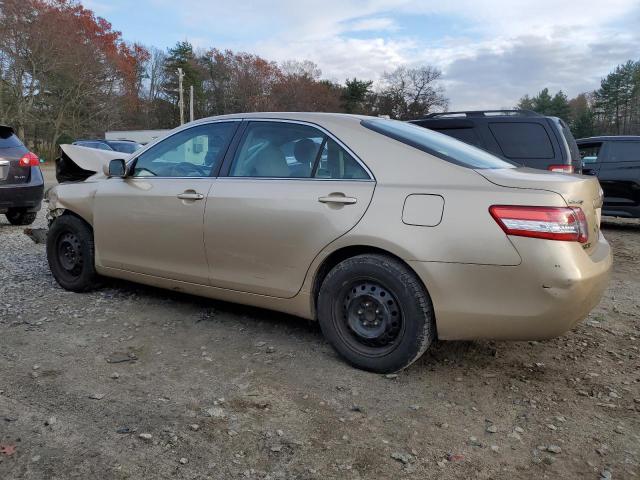 4T1BF3EK4BU212734 - 2011 TOYOTA CAMRY BASE GOLD photo 2