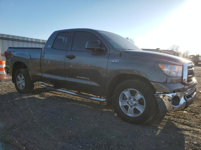 5TFUY5F18CX226631 - 2012 TOYOTA TUNDRA DOUBLE CAB SR5 GRAY photo 4