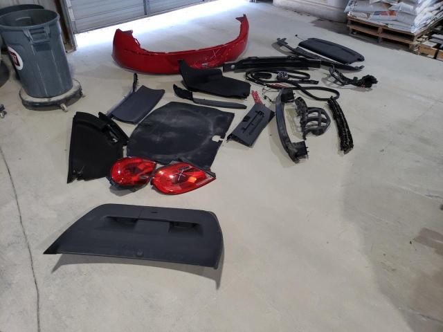 3VWJX7AT1DM602746 - 2013 VOLKSWAGEN BEETLE RED photo 13