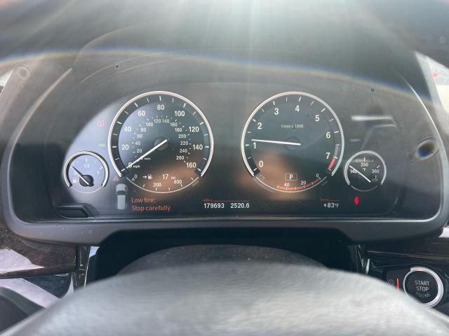 5UXKR0C53H0V50549 - 2017 BMW X5 XDRIVE35I Արծաթագույն լուսանկար 8