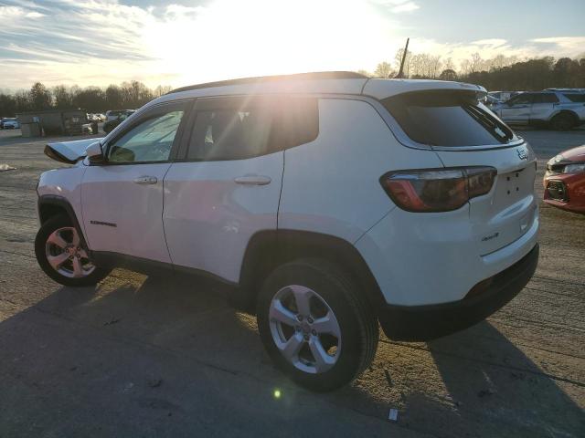 3C4NJDBB5JT435254 - 2018 JEEP COMPASS LATITUDE Weiß Foto 2