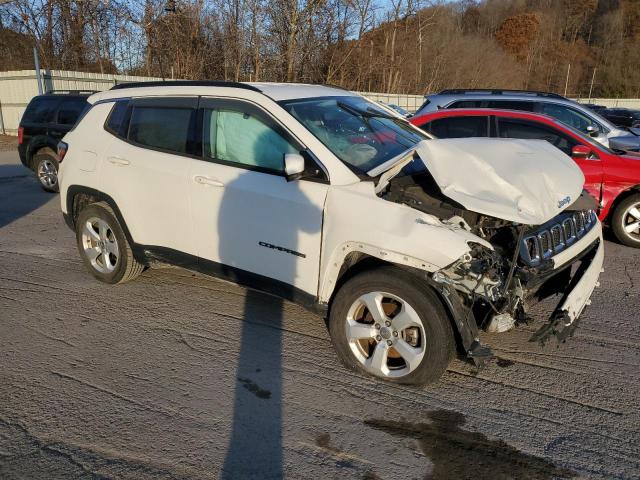 3C4NJDBB5JT435254 - 2018 JEEP COMPASS LATITUDE Weiß Foto 4