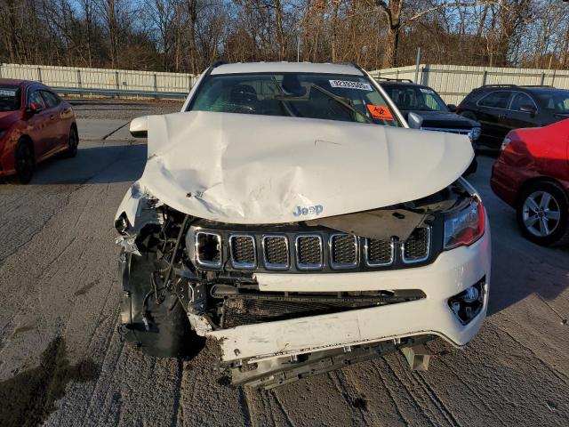 3C4NJDBB5JT435254 - 2018 JEEP COMPASS LATITUDE Weiß Foto 5