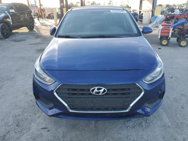 3KPC24A36JE026814 - 2018 HYUNDAI ACCENT SE BLUE photo 5