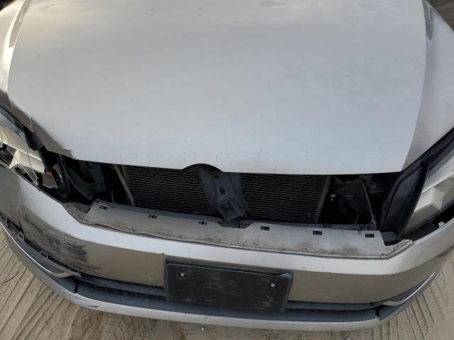 1VWAP7A30CC017883 - 2012 VOLKSWAGEN PASSAT S Argent photo 11