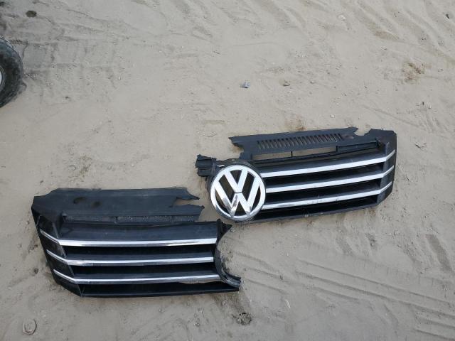 1VWAP7A30CC017883 - 2012 VOLKSWAGEN PASSAT S Argent photo 12